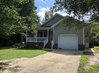 1915 Providence Rd, Elizabeth City, NC 27909