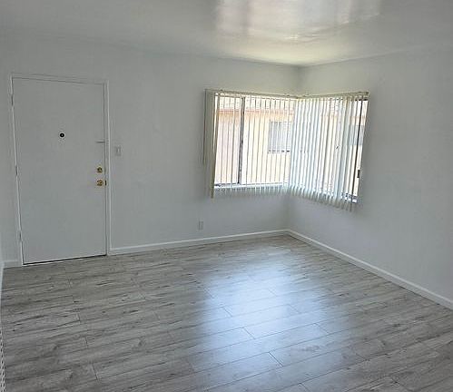 3rd image of 934 W Beach Ave APT 8