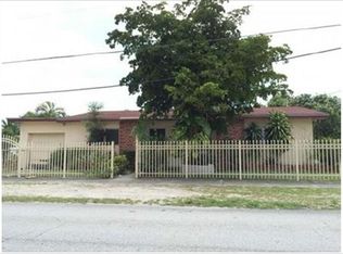 400 NE 160th Ter, Miami, FL 33162