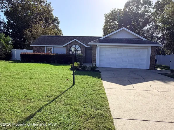 2546 Commerce Ave, Spring Hill, FL 34609