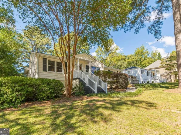 1714 Belle Isle Cir, Atlanta, GA 30329