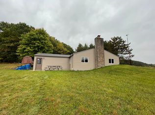 8903 NW County Line Rd, Barryton, MI 49305