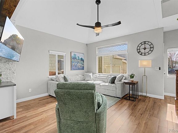 5th image of 10024 Wyandott Circle S
