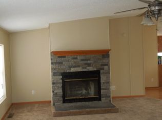 124 Willow Rdg, Altoona, IA 50009