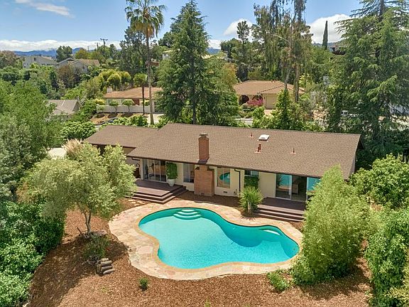 4th image of 10288 Vista Knoll Blvd