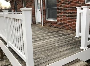 38 Prairie Hill Dr, Troy, MO 63379