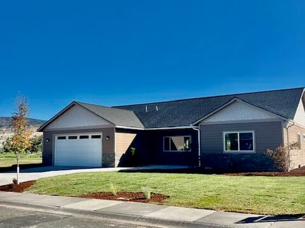 2901 Anchor Way, Klamath Falls, OR 97601