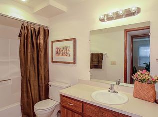 1155 Burr Oak Blvd APT C, Waukesha, WI 53189