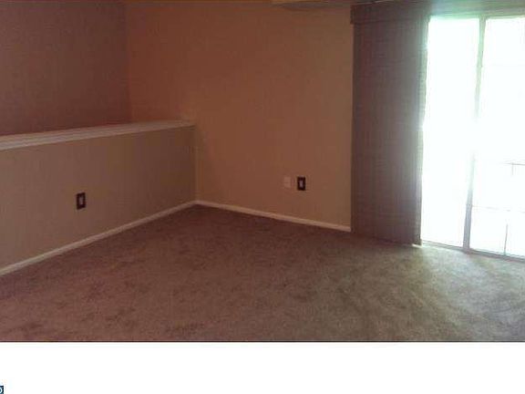 2nd image of 404 Society Pl #B2