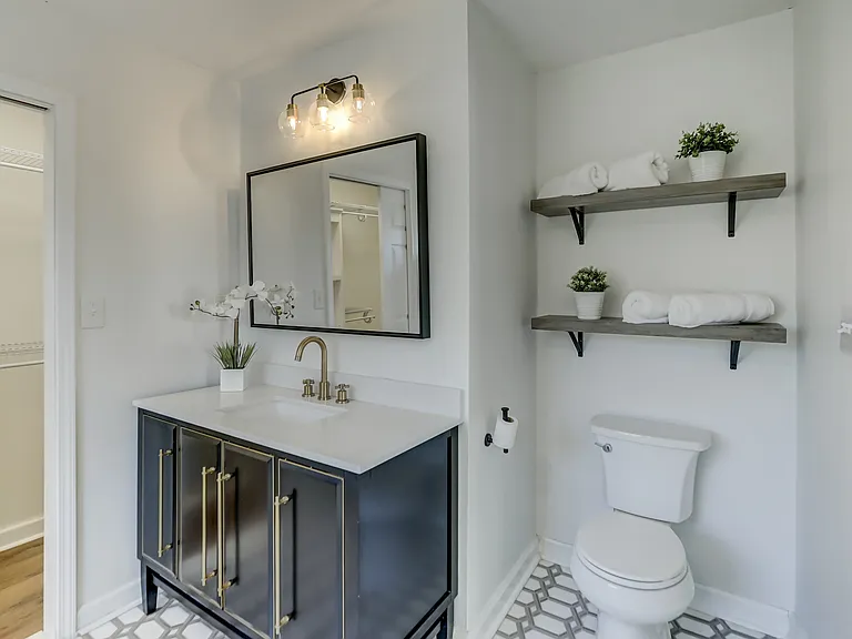3325 Eastwood Dr — Photo 29