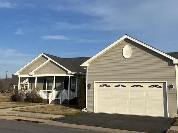 125 Nobles Pond Xing, Dover, DE 19904