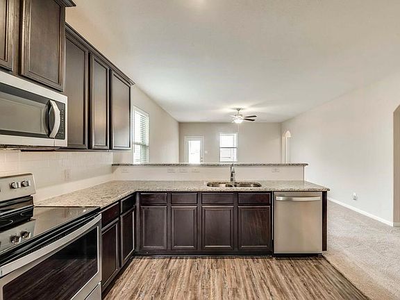 2nd image of 300 Eastwood Flats Dr