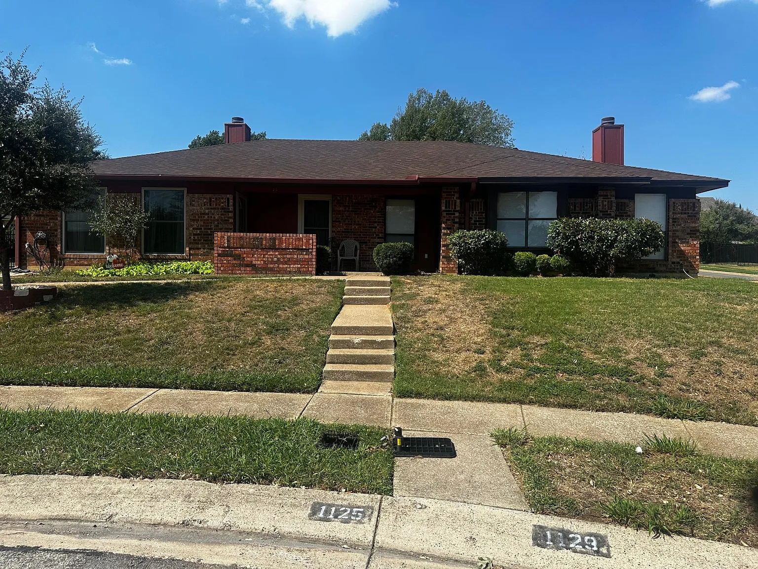 2 bed, 1070 sqft, $2,000 — Photo 1