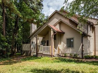 124 Inland View Dr, Newport News, VA 23603