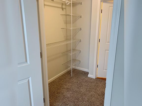 4th image of 104 Front St #703