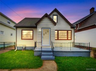 94 Ridge Park Ave, Buffalo, NY 14211