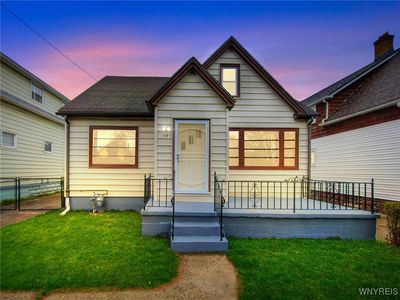 94 Ridge Park Ave, Buffalo, NY, 14211