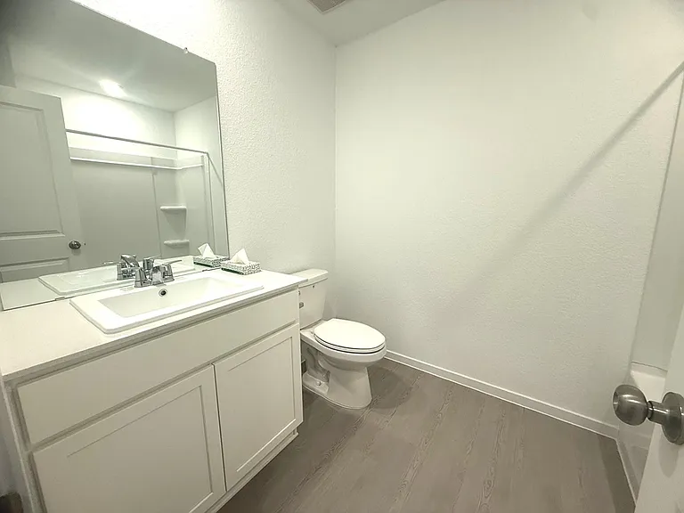 1520 Sunset Ridge Dr — Photo 3