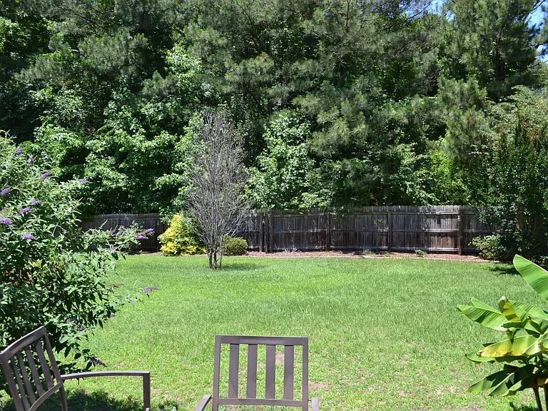 1321 E Stone Arch Dr — Photo 22