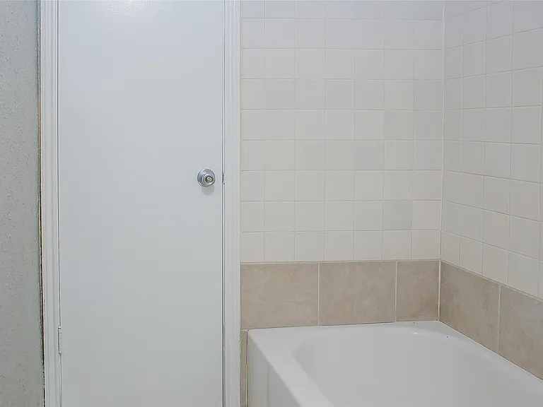 12900 Walden Rd #220B — Photo 20