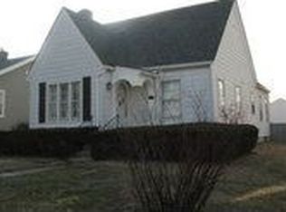 2221 Shroyer Rd, Oakwood, OH 45419