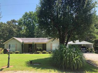 41 County Road 521, Como, MS 38619