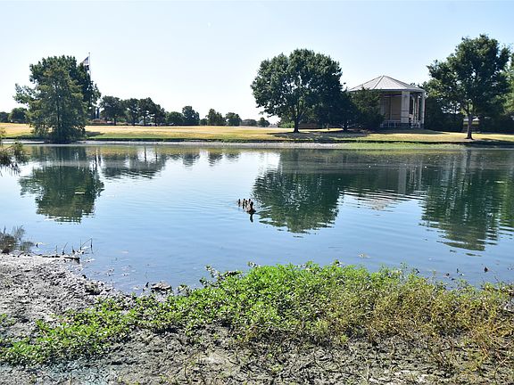 5th image of 1109 Shadow Lakes Blvd