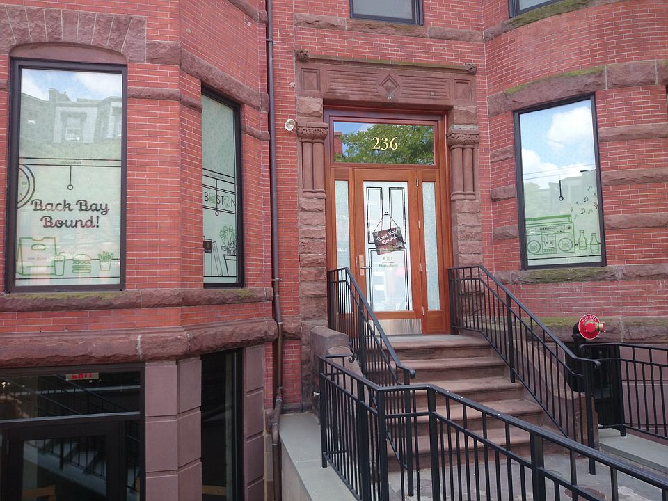 2nd image of 236 Newbury St