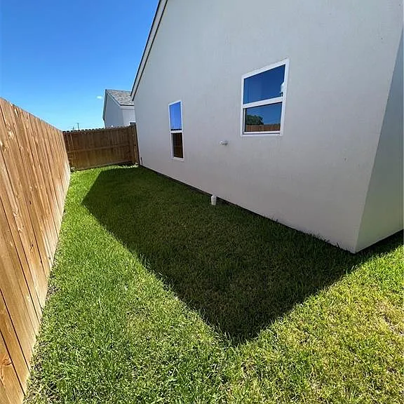 408 Sparrow Rd #3 — Photo 16