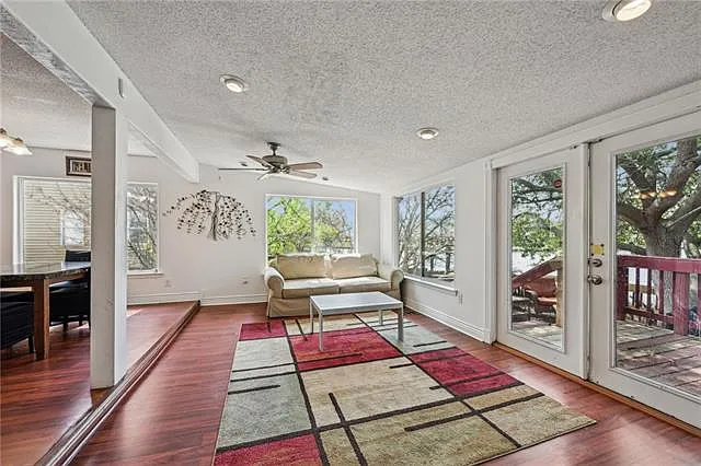 114 Marina Dr — Photo 8