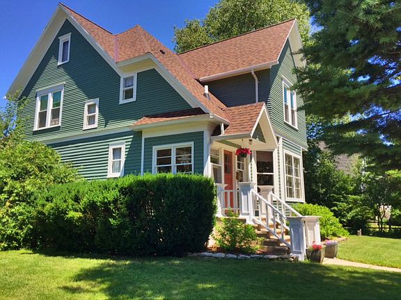 2nd image of 806 Quincy St