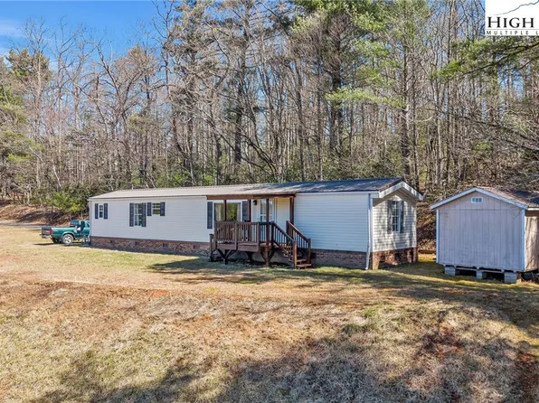 165 Foggy Ridge Drive, West Jefferson, NC 28694