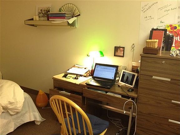 bedroom desk