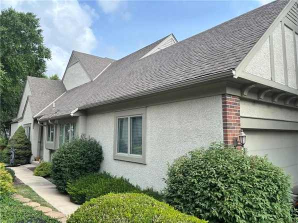14408 Marty St, Overland Park, KS 66223