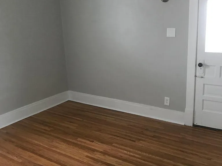55 Norwalk Ave — Photo 10