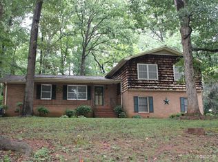 311 Hollingswood Dr, Statesville, NC 28625