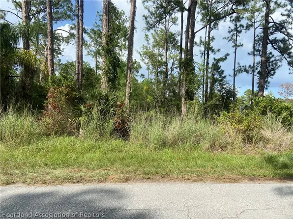 1714 Stream Ave, Sebring, FL 33875