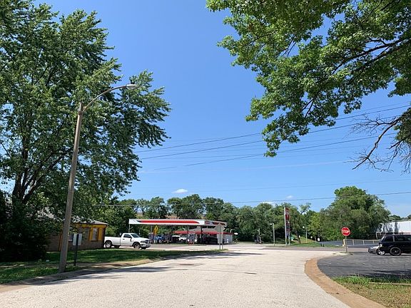 5th image of 8420 Korea Dr