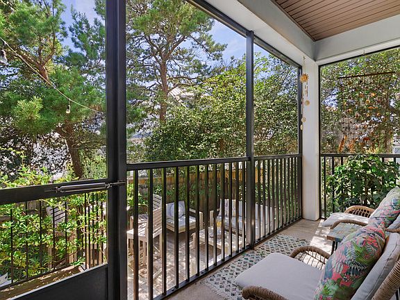 3rd image of 186 Ventana Blvd