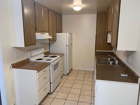 3rd image of 9719 Riverview Ave #5