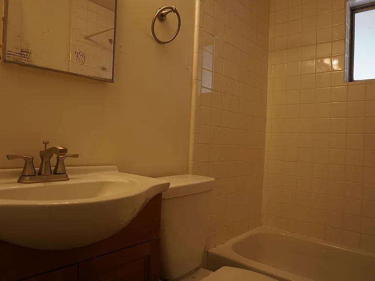 188 E. Baird Ave. — Photo 8