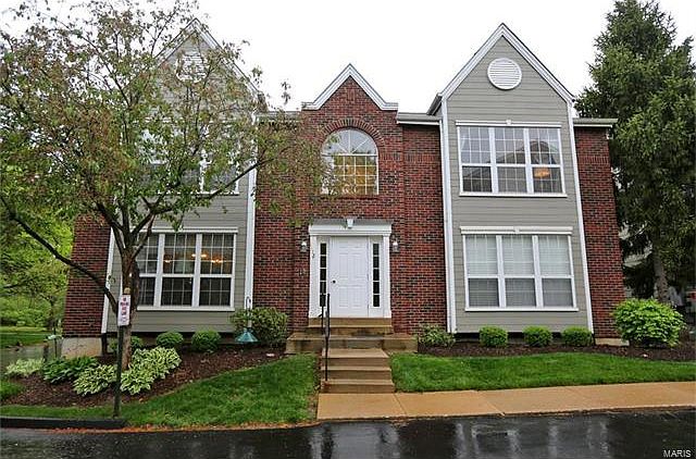 2nd image of 1112 Highland Oaks Ct Unit D