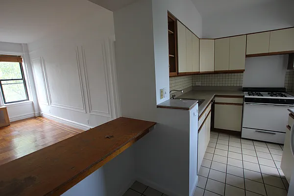 Rented by Bedford 6 Real Estate | media 10