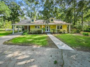 35 Helen Dr, Madisonville, LA 70447