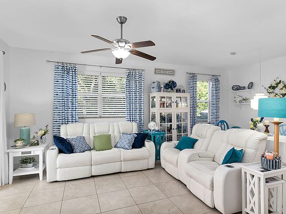 5th image of 350 Newport Dr APT 1906