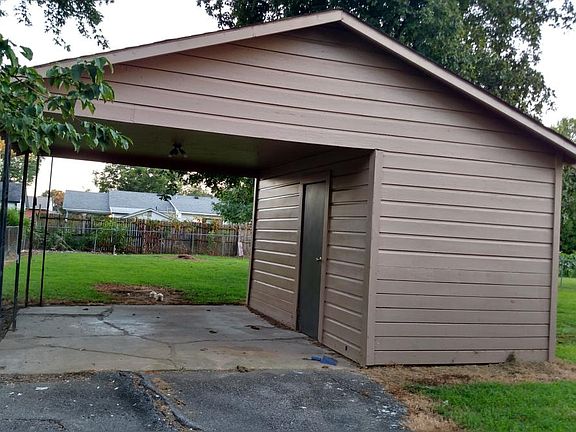 wired carport