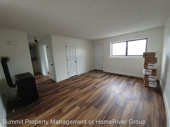 4th image of 2327 55th St #3