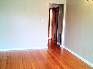 9223 S Ellis Ave, Chicago, IL 60619