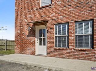 6706 Joyce Dr APT 4C, Addis, LA 70710