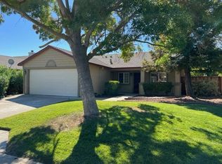 1261 Fetzer Ln, Oakley, CA 94561